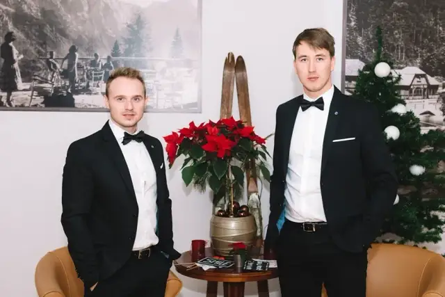 Aleks in Juš za mešalnikom — fotografija 12