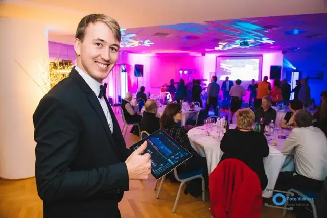 Aleks in Juš za mešalnikom — fotografija 13