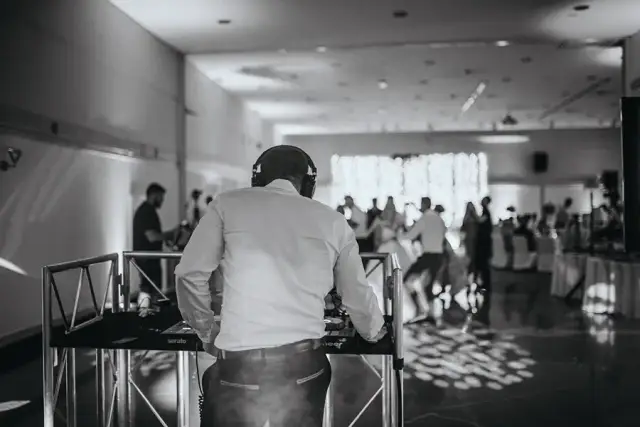 Poroka z DJ DarMar — fotografija 17